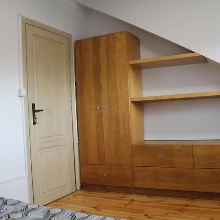 Saska Ochota Forest Guest House Warszawa Zewnętrze zdjęcie